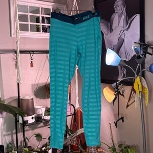 Nike‎ Pro Dri-FIT Womens Teal Striped Performance Leggings Large RN56323
